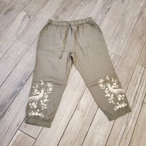 Johnny Was 100% linen olive green embroidered bird floral relaxed fit pants